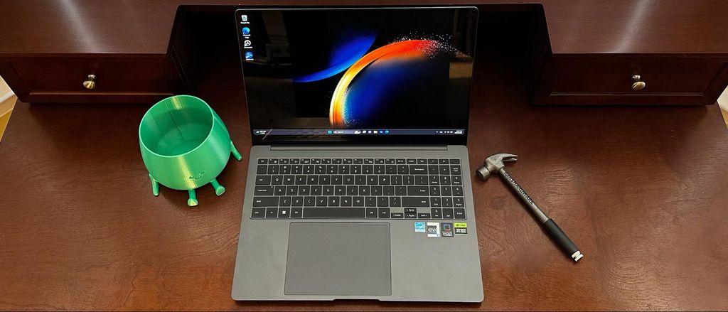 Ultrabook va may tinh xach tay cao cap tot nhat nam 2024 12