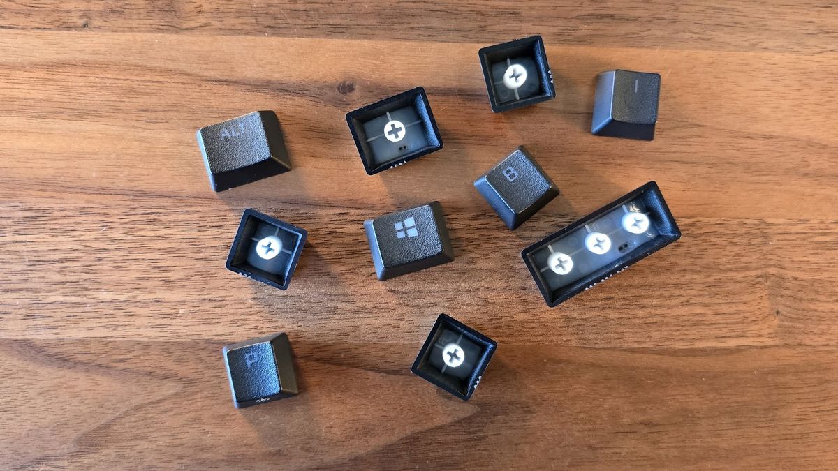 ban phim choi game co hoc HyperX Alloy Rise 08