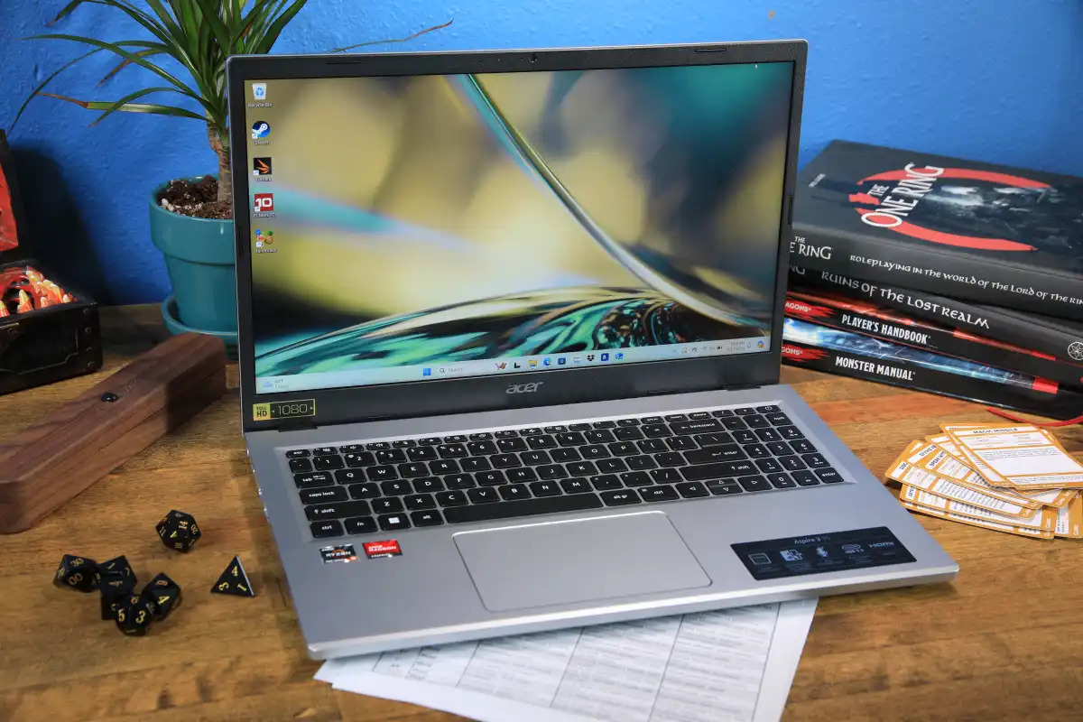 Đánh giá Acer Aspire 3: Laptop bình dân hay chỉ giá rẻ? 15 Acer Aspire 3 04