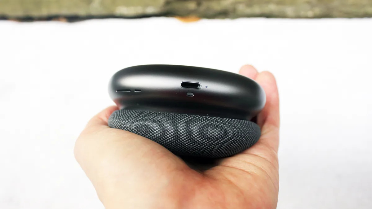 Apple AirPods Max 03