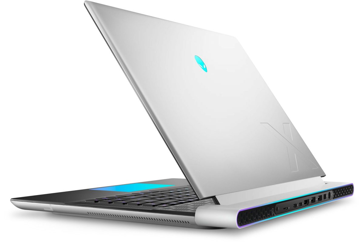 Dell Alienware x16 R2 06 scaled