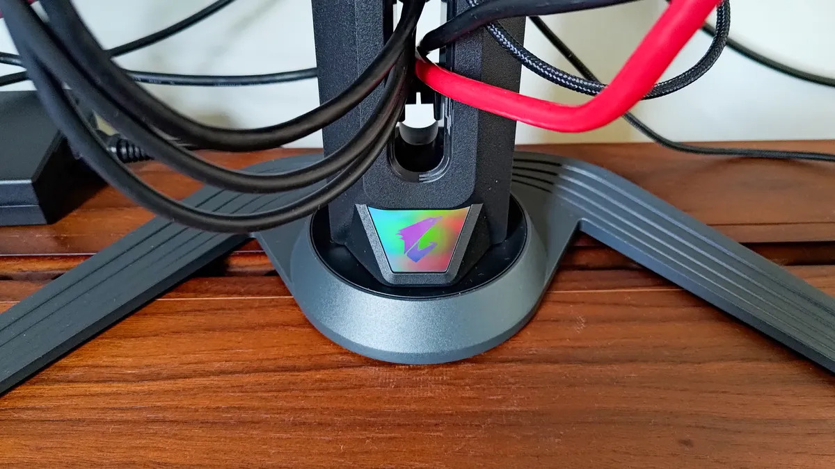 Gigabyte Aorus FO32U2P: màn hình chơi game 4K QD-OLED nhanh, đầy đủ tính năng nhưng đắt tiền 11 Gigabyte Aorus FO32U2P 03