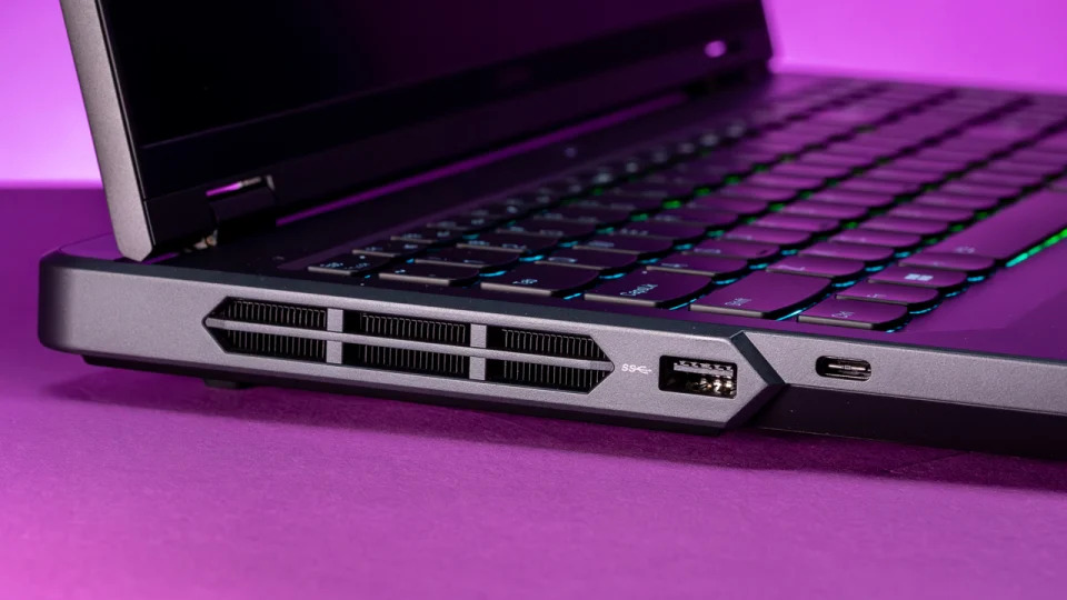 Lenovo Legion Pro 5i Gen 9 06