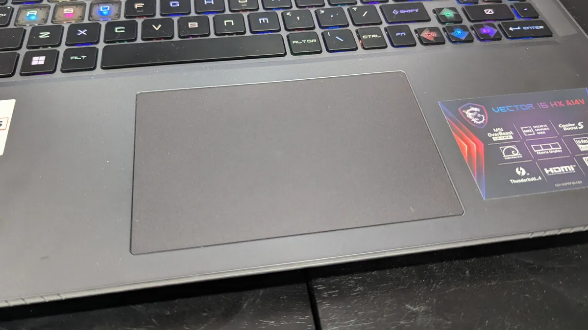 MSI Vector 16 HX A14VHG 07