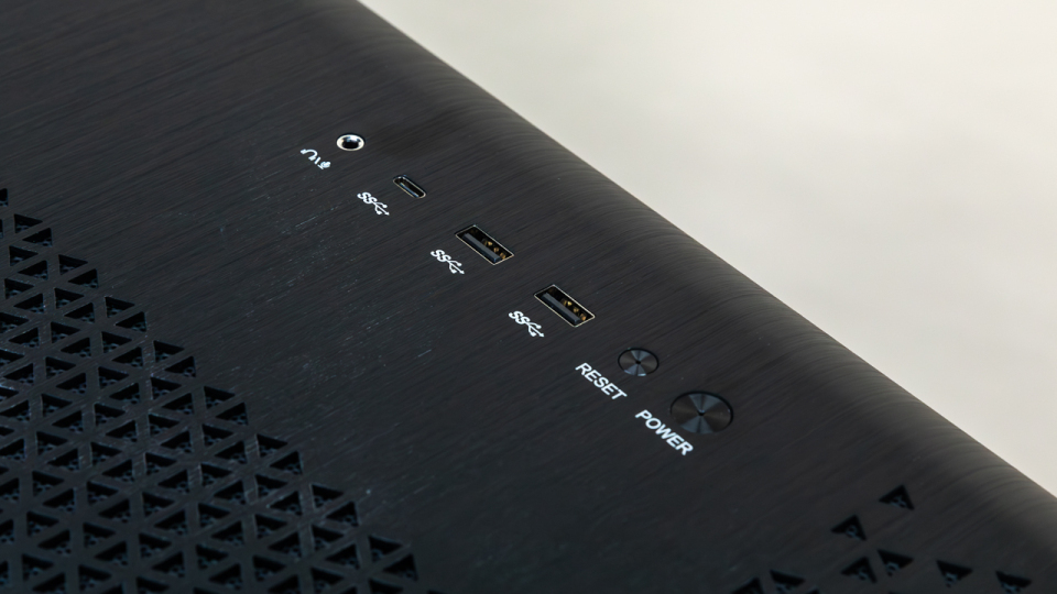 MSI Vision Elite RS 03