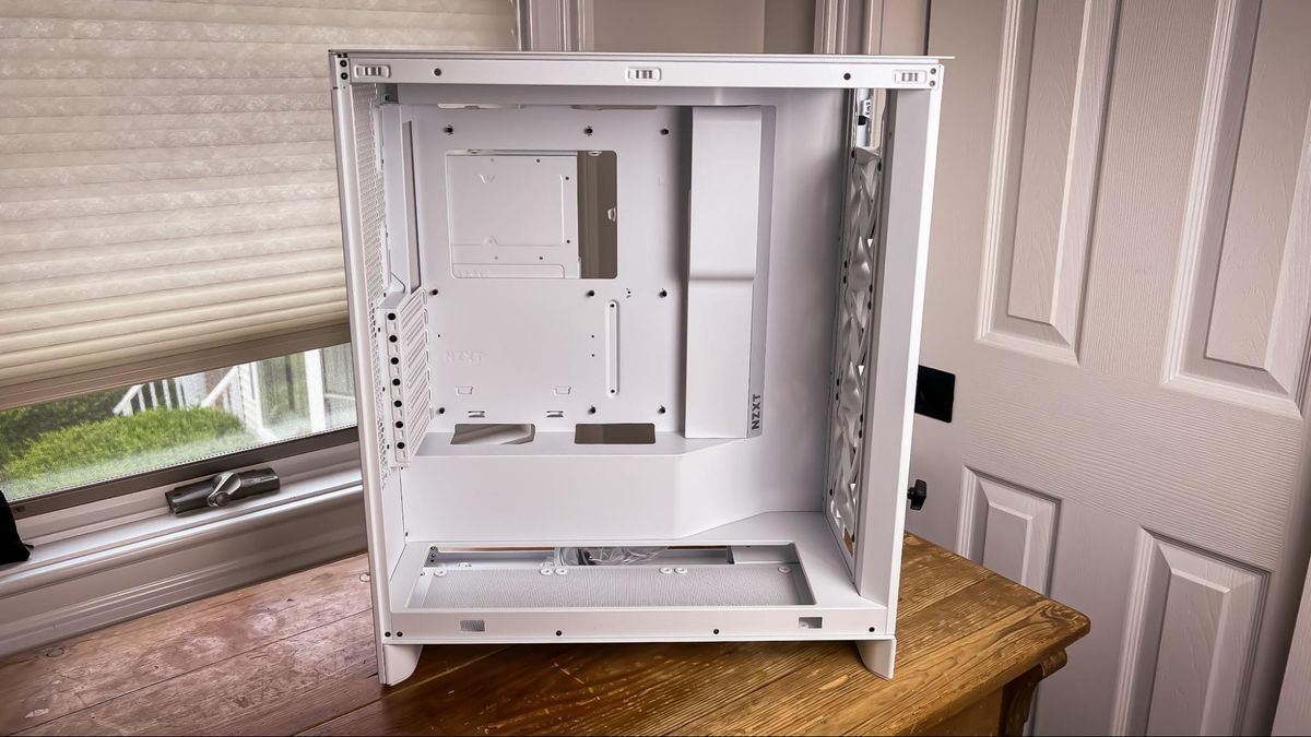 NZXT H7 Flow 2024 06