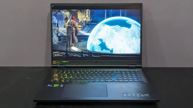 Nhung gi may tinh xach tay choi game cua ban can de tro thanh mot may tinh de ban tam thoi 01