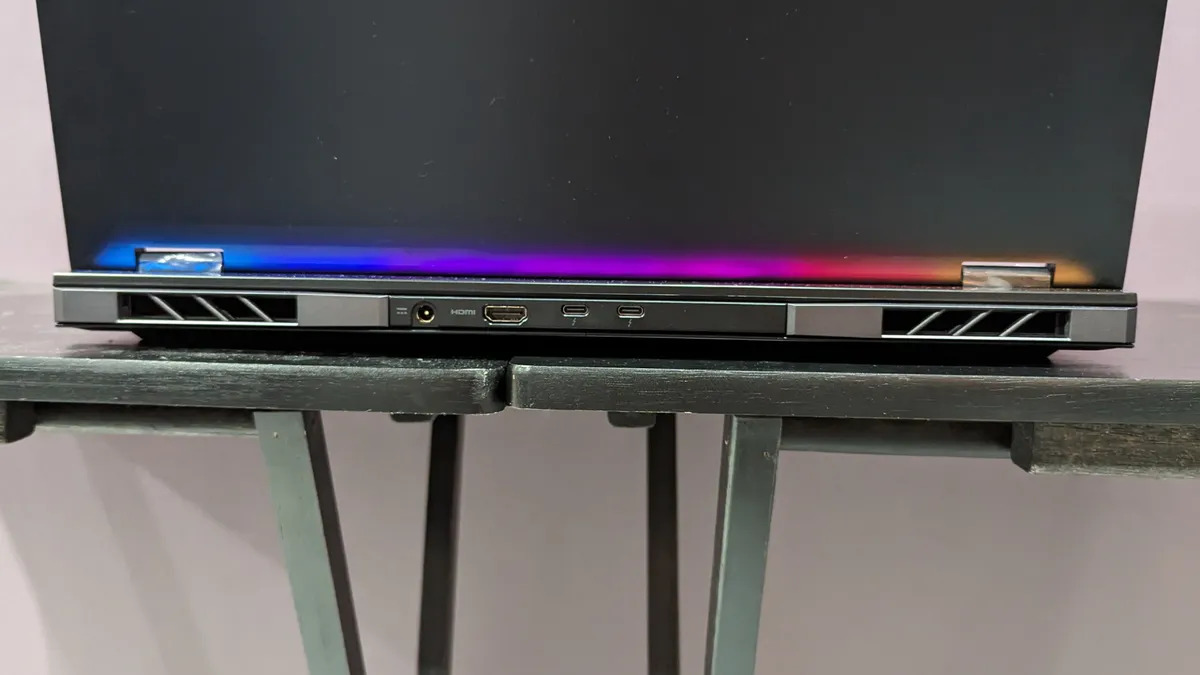 Nhung gi may tinh xach tay choi game cua ban can de tro thanh mot may tinh de ban tam thoi 02