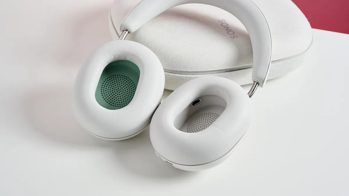 Tai Nghe Sonos Ace 03