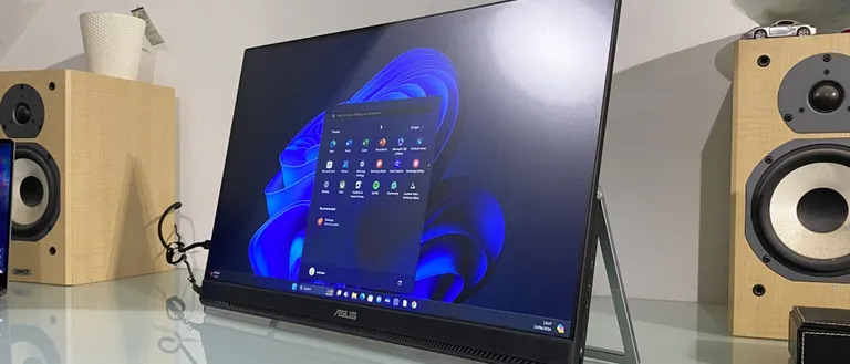 man hinh di dong Asus Zenscreen MB249C 01