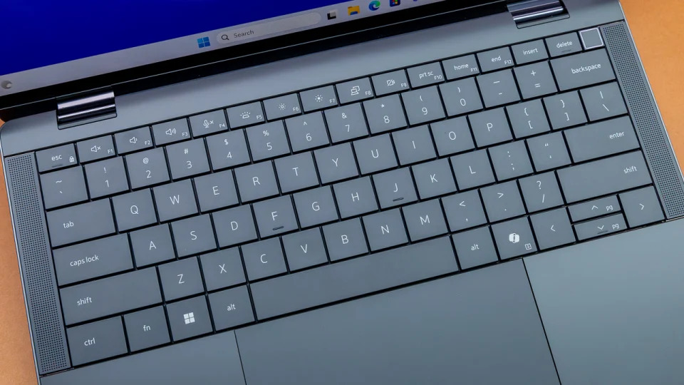 Dell Latitude 9450 2in1 05