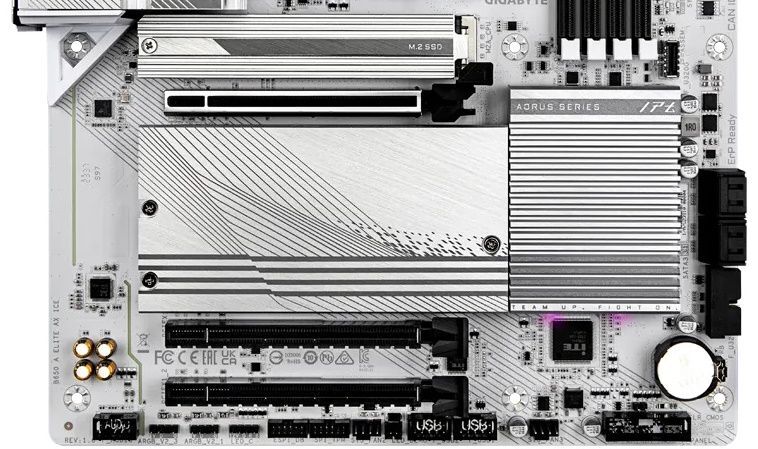 Gigabyte B650 Aorus Elite AX Ice Motherboard 05