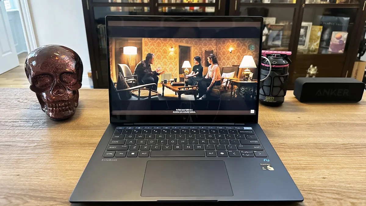 HP EliteBook Ultra 05