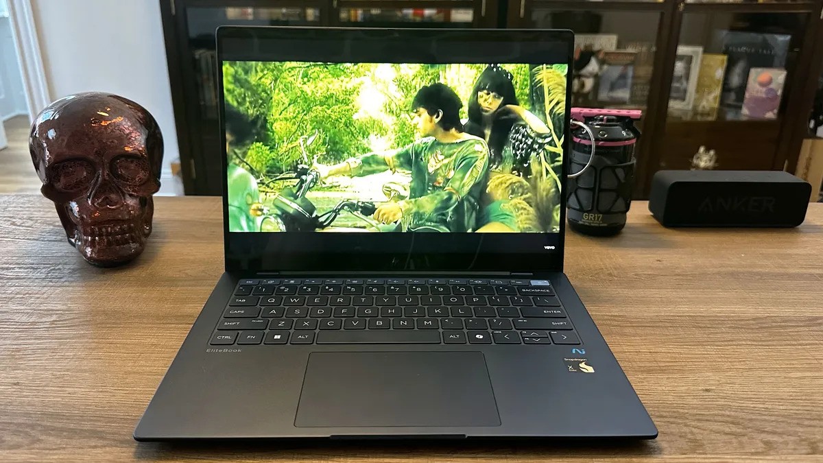 HP EliteBook Ultra 07