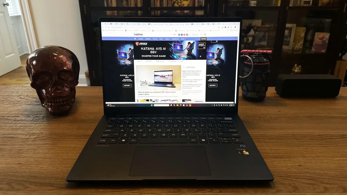 HP EliteBook Ultra 08