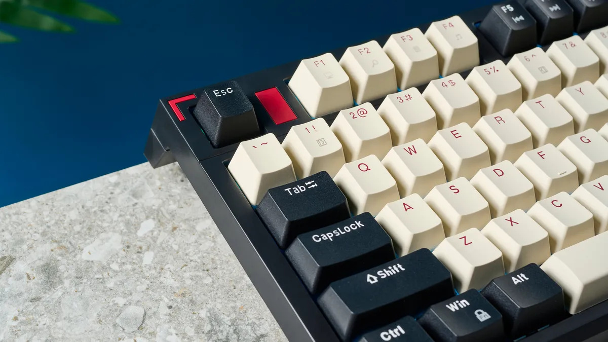 Đánh giá MageGee Sky87 16 MageGee Sky87 06