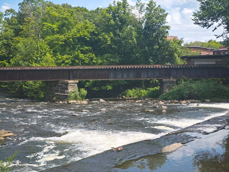 Motorola Razr 2024 13