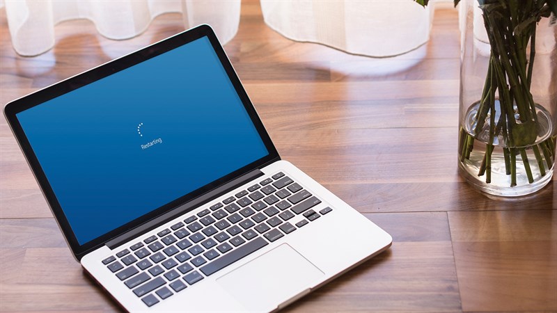 Hướng dẫn sửa lỗi laptop không vào được màn hình chính 3 Khoi dong lai laptop