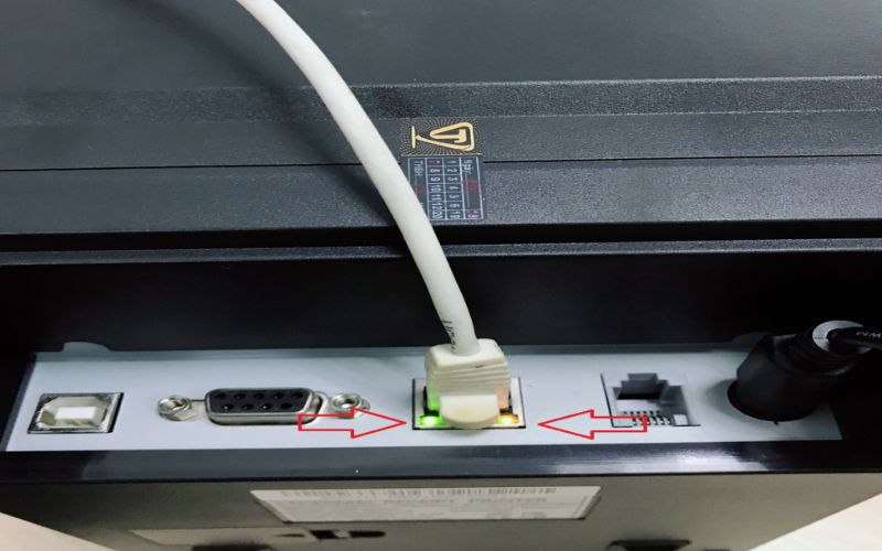 Cách sửa lỗi màn hình Laptop Windows bị đen 1 góc hiệu quả 12 Kiem tra ket noi cap va phan cung