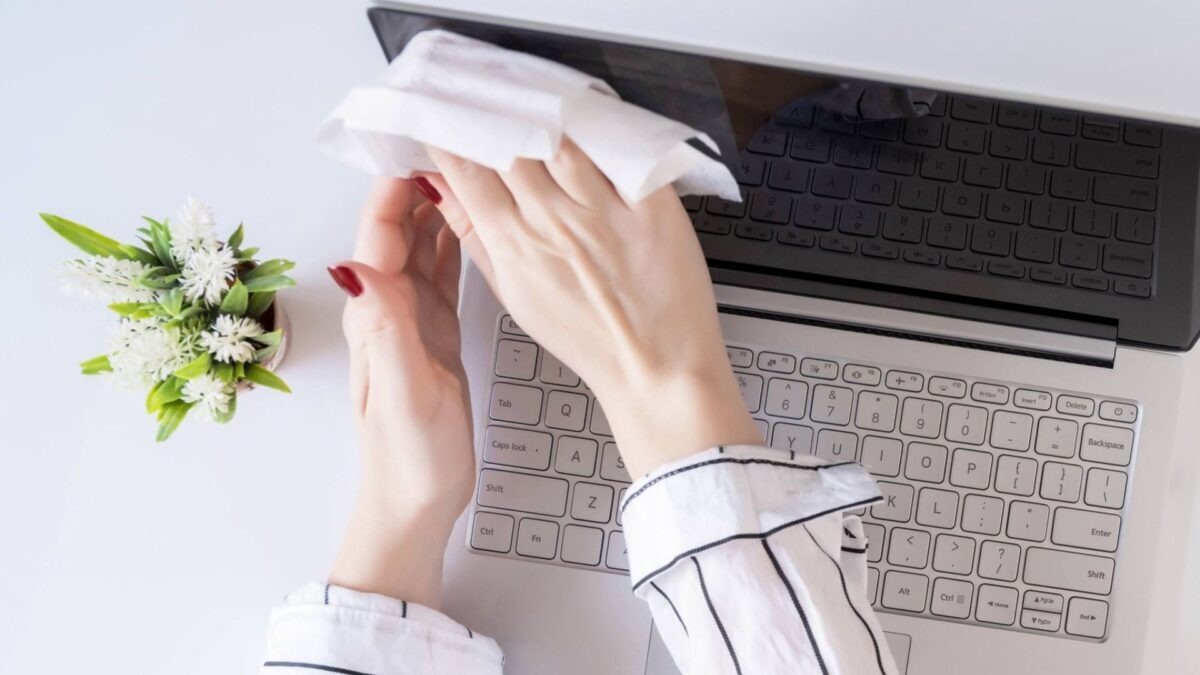 Lam kho man hinh bang cach su dung khan mem