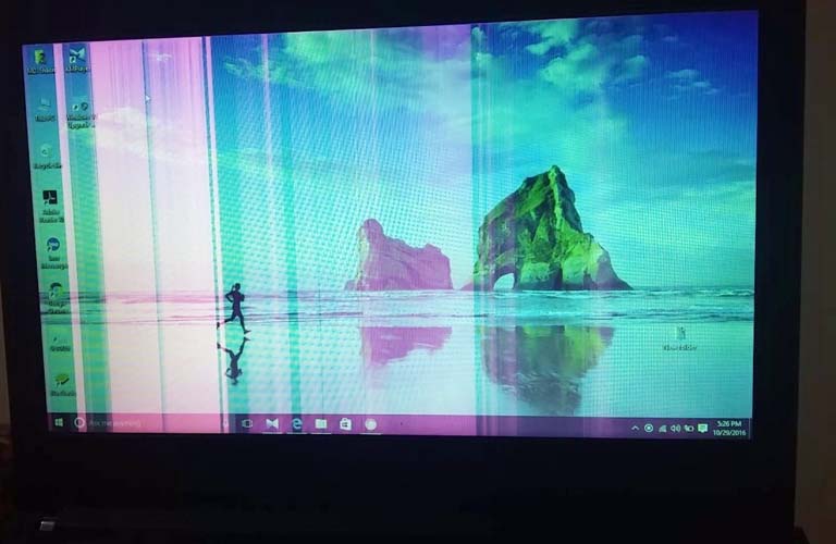 Cách khắc phục lỗi màn hình laptop bị vô nước hiệu quả 5 Soc ngang hoac doc tren man hinh