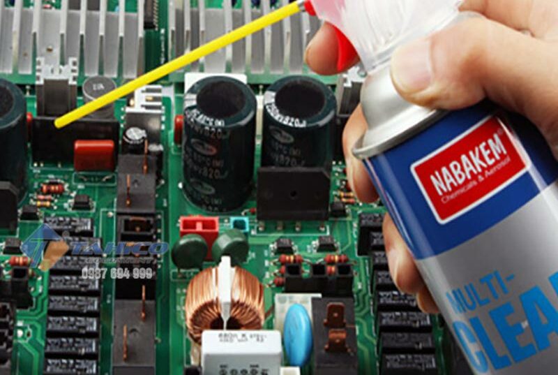 Hướng dẫn cách xử lý khi laptop bị vô nước đúng cách an toàn 6 Su dung khi nen de lam kho e1727079777347