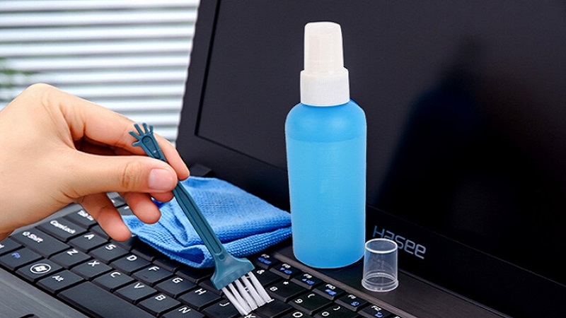 Cách xử lý viền màn hình laptop bị hở hiệu quả 13 Ve sinh va bao duong dinh ky