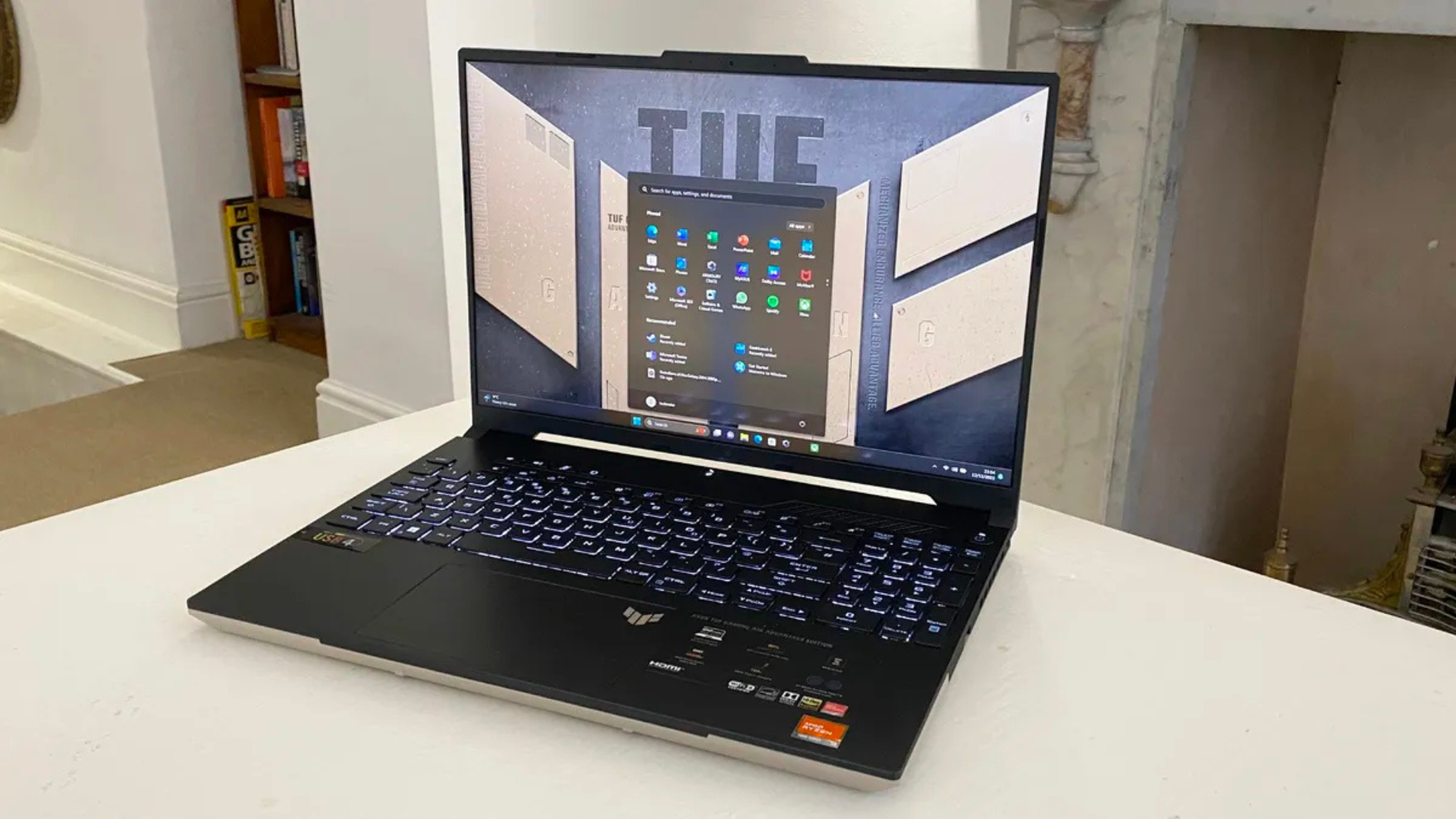 Asus TUF Gaming A16 Advantage Edition Danh gia nhanh trong hai phut