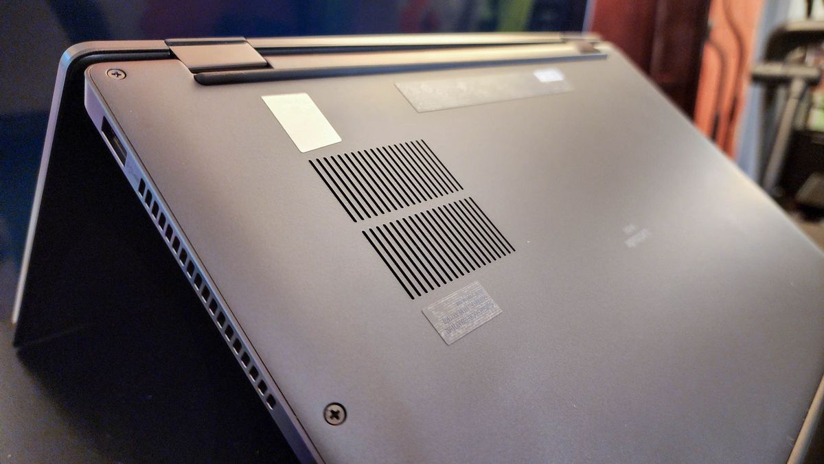 Dell Latitude 9430 04