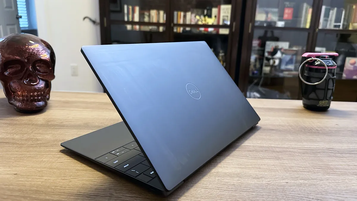 Dell XPS 13 9350 2024 02