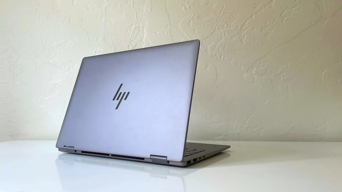 HP Envy x360 2 in 1 02