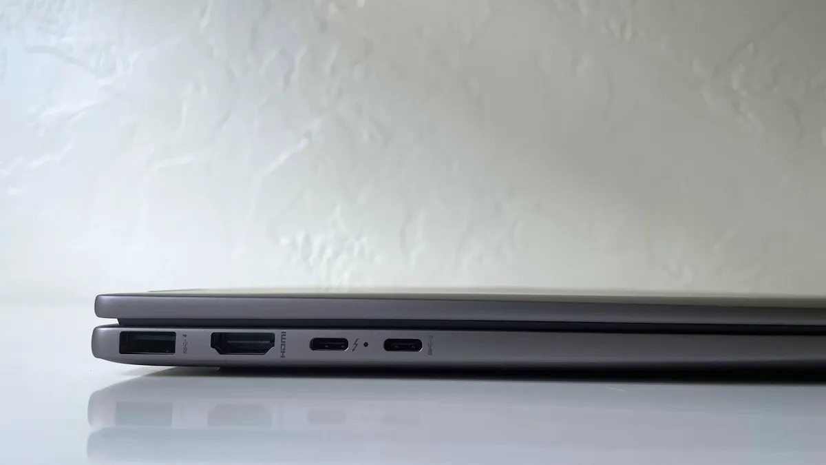 HP Envy x360 2 in 1 03