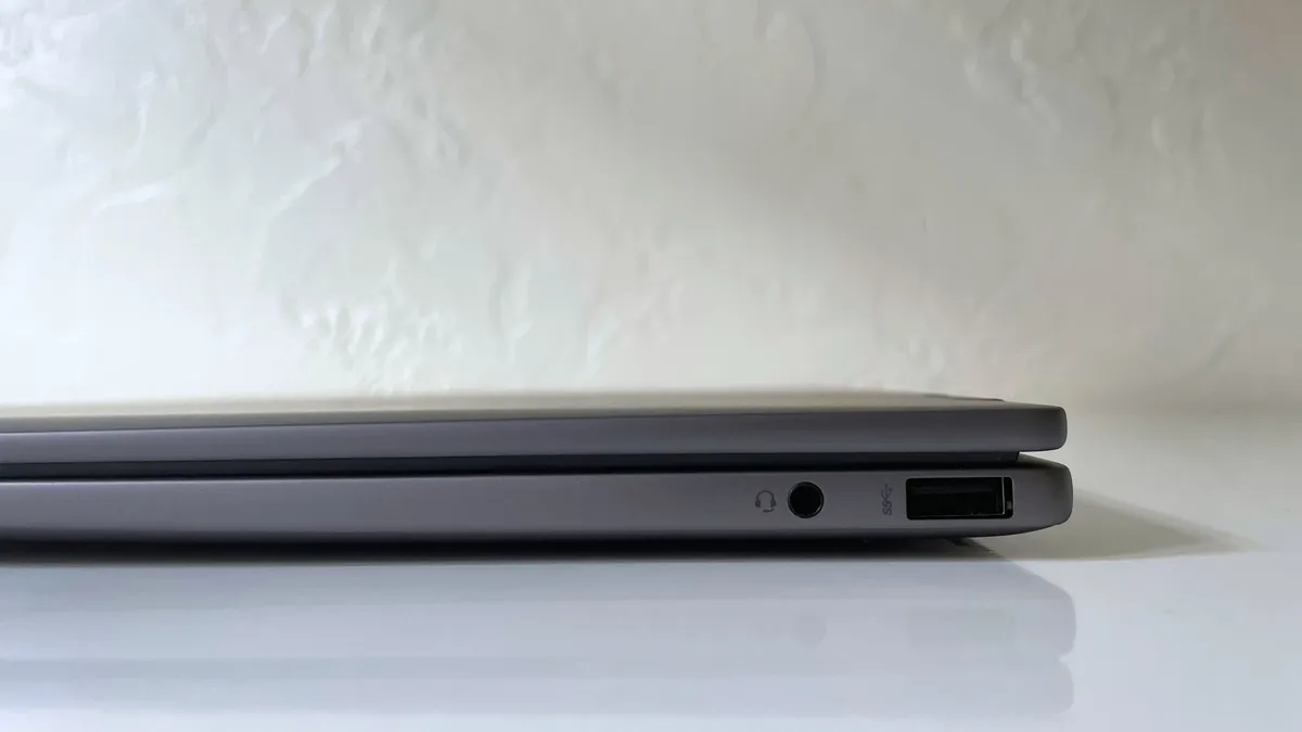 HP Envy x360 2 in 1 04