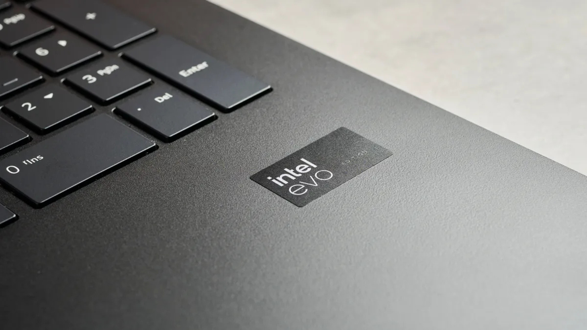 Đánh giá LG Gram 17 (2024): Liệu sự kết hợp giữa kích thước và tính di động thì có hoàn hảo? 25 LG Gram 17 202410