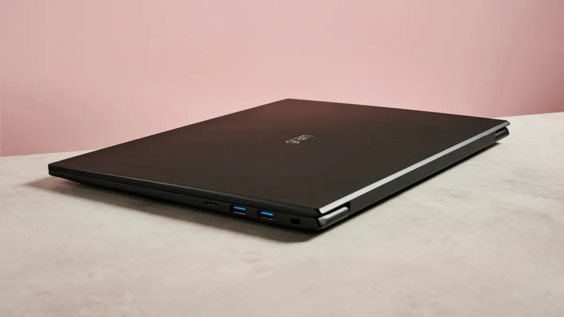 Đánh giá LG Gram 17 (2024): Liệu sự kết hợp giữa kích thước và tính di động thì có hoàn hảo? 18 LG Gram 17 20243