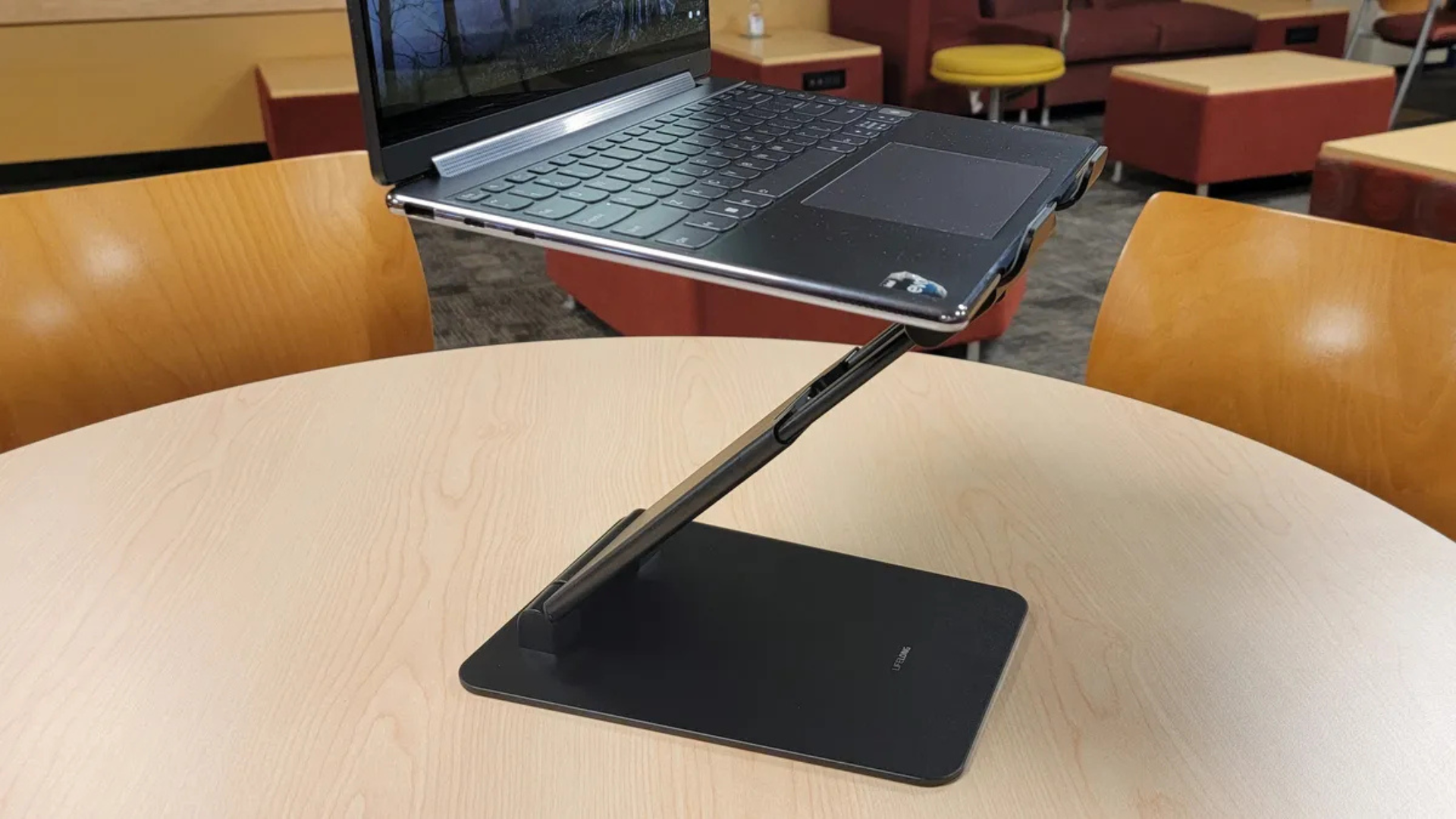 Những giá đỡ laptop tốt nhất năm 2024: lựa chọn hàng đầu dành cho bạn. 20 LIFELONG UpRyze laptop stand