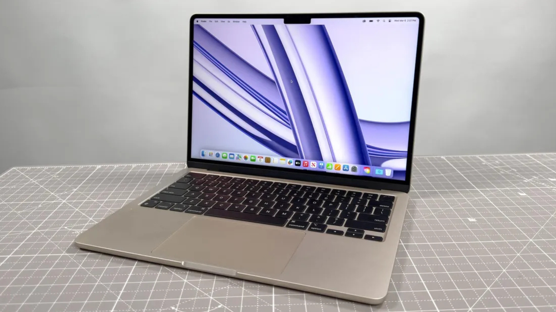 MacBook Air 13 inch M3 5