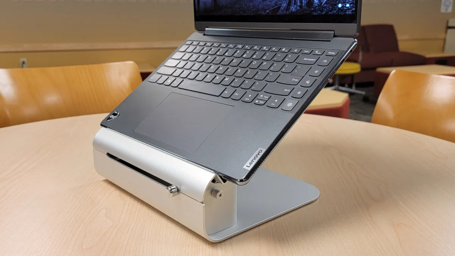 Những giá đỡ laptop tốt nhất năm 2024: lựa chọn hàng đầu dành cho bạn. 16 Rain Design iLevel2 Laptop Stand