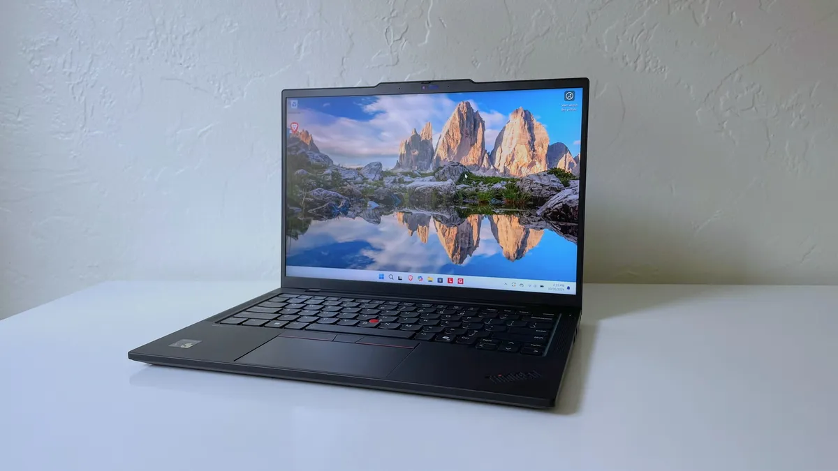 Top 6 Laptop xách tay của Lenovo được yêu thích nhất năm 2024 23 06