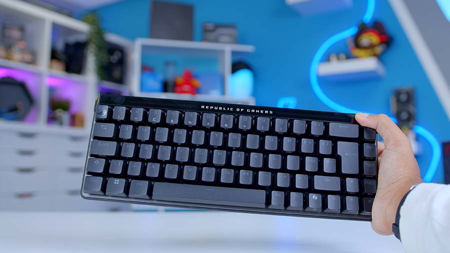 ASUS ROG Falchion Ace HFX 11