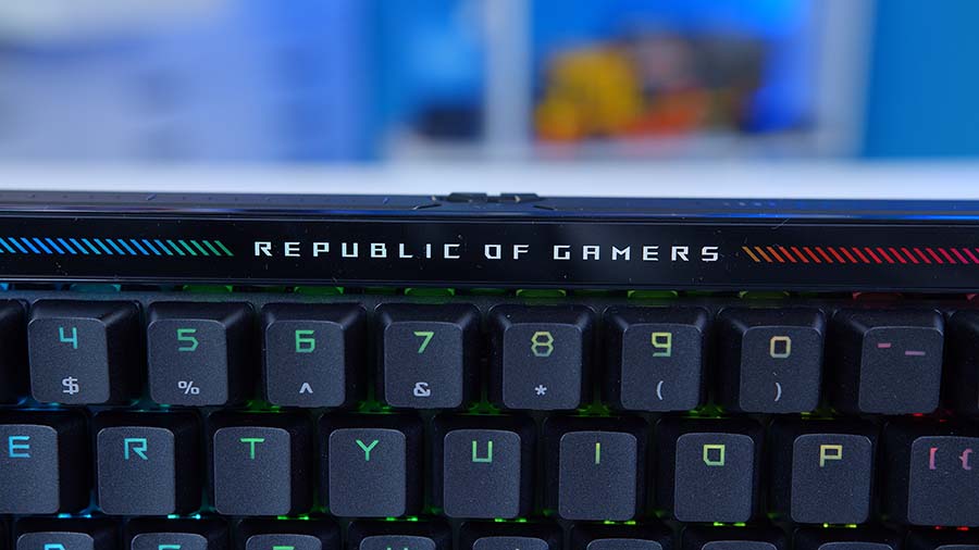 ASUS ROG Falchion Ace HFX 13