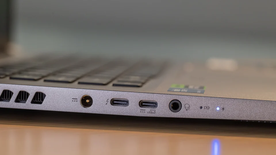 Acer Predator Triton Neo 16 06