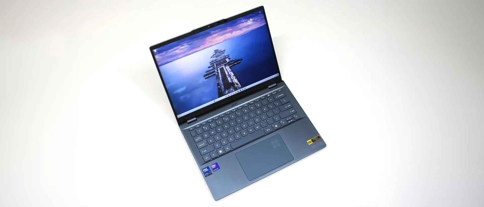Acer Swift 14 AI 01