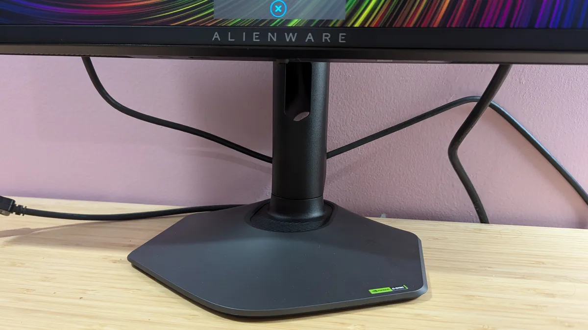Alienware AW2725QF 03
