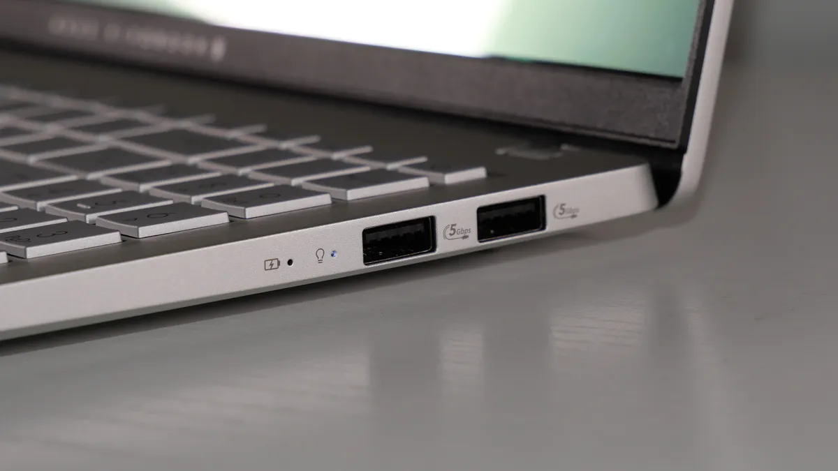 Asus Vivobook S15 S5507 05