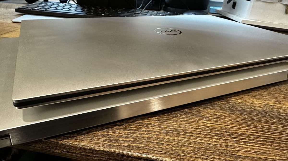 Dell XPS 17 9730 vs XPS 15 9530 6 e1732704624721