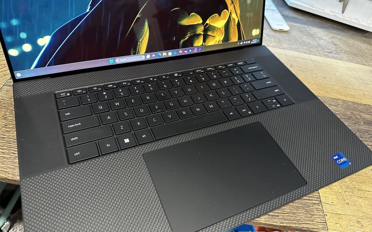 Dell XPS 17 9730 vs XPS 15 9530 7 e1732704340636