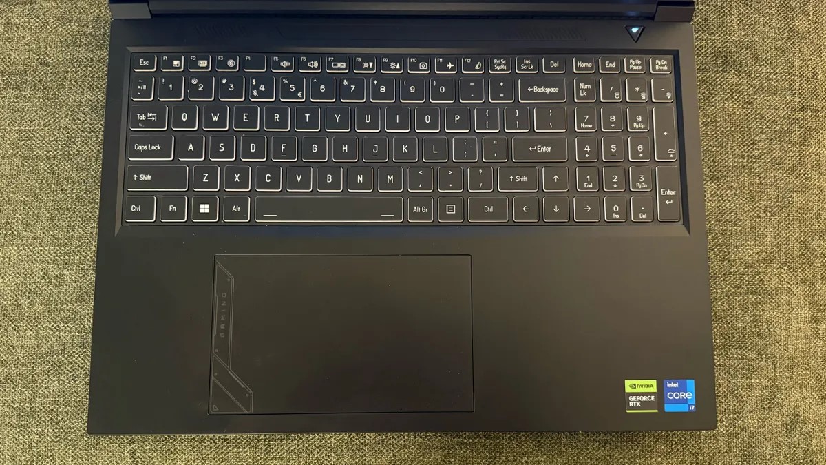 Đánh giá Gigabyte G6 - Khi ưu điểm và hạn chế cùng song hành 35 Gigabyte G6 3