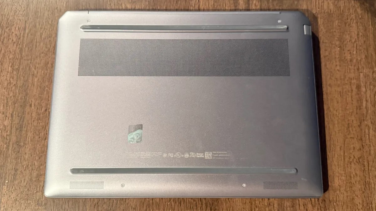 HP OmniBook Ultra và sức mạnh của AMD Ryzen AI 9 HX 375 – Hiệu suất đỉnh cao không cần nhượng bộ 30 HP OmniBook Ultra 11