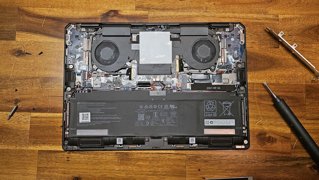 HP OmniBook Ultra Flip 14 11